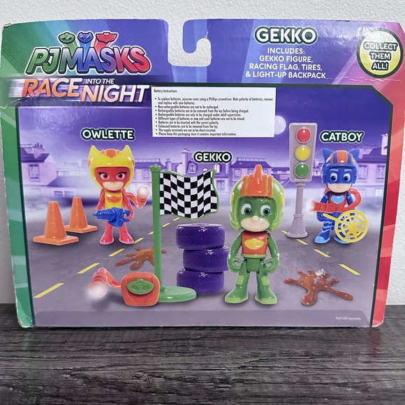 3 PJ Masks Race Night Play Sets Unopened - Picture 7 of 10